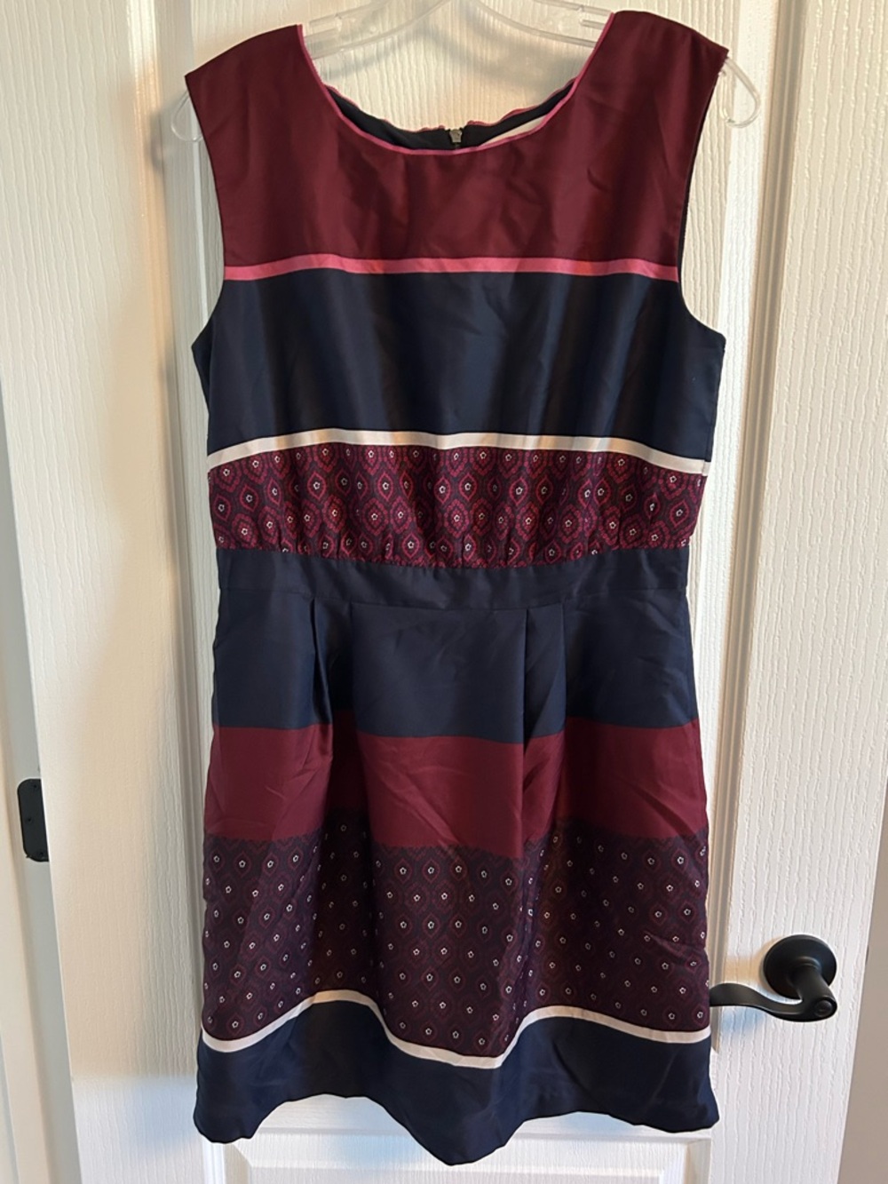LOFT Navy and Magenta Trim Sleeveless Dress
